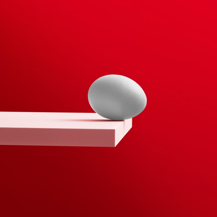 balancing egg